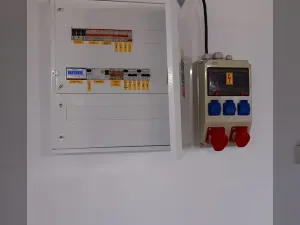 Pronájem výrobních prostor, Srubec, Ledenická-St. Pohůrka, 205 m2