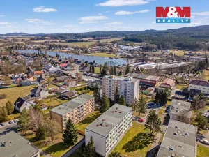 Prodej bytu 2+1, Holoubkov, 61 m2