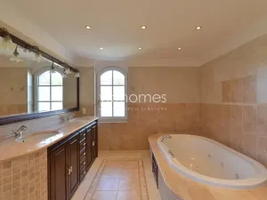 Pronájem vily, Praha - Nebušice, 400 m2