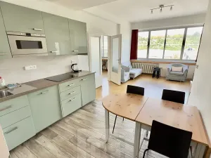 Pronájem bytu 3+1, Praha - Staré Město, Revoluční, 82 m2