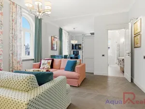 Prodej bytu 2+kk, Karlovy Vary, Svahová, 69 m2