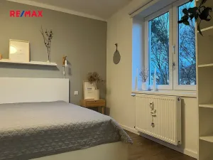 Pronájem bytu 2+kk, Kladno, U výtopny, 42 m2