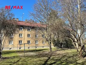 Pronájem bytu 2+kk, Kladno, U výtopny, 42 m2