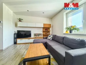 Pronájem bytu 3+kk, Dolní Dobrouč, 64 m2