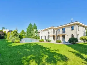 Pronájem vily, Praha - Nebušice, Spojová, 600 m2