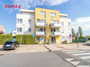 Pronájem bytu 3+kk, Jesenice, V Roháči I., 62 m2