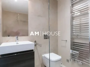 Pronájem bytu 2+kk, Praha - Libeň, Menclova, 62 m2