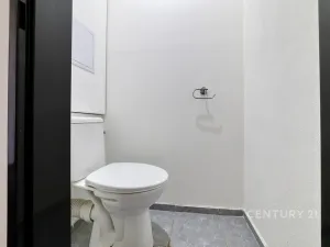 Prodej bytu 2+1, Aš, Hlavní, 59 m2