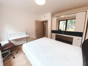 Pronájem bytu 2+kk, Praha - Smíchov, Mozartova, 52 m2