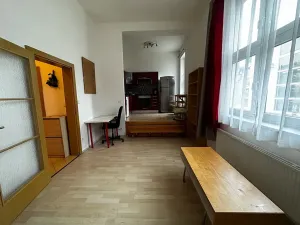 Pronájem bytu 1+kk, Praha - Libeň, Českomoravská, 35 m2
