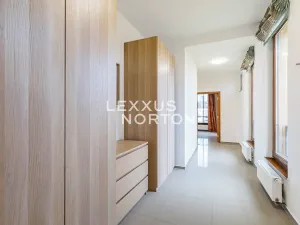 Pronájem bytu 2+kk, Praha - Bubeneč, Mlýnská, 79 m2