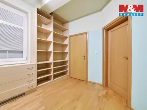 Prodej rodinného domu, Mariánské Lázně - Úšovice, U Zastávky, 232 m2