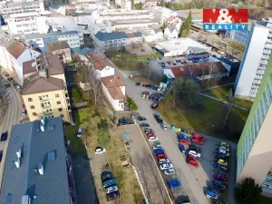 Pronájem garážového stání, Náchod, Českých bratří, 13 m2