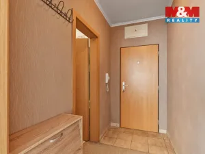 Prodej bytu 2+kk, Liberec - Liberec VI-Rochlice, Nádvorní, 48 m2