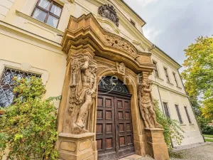 Pronájem domu, Mirošov, náměstí Míru, 1364 m2