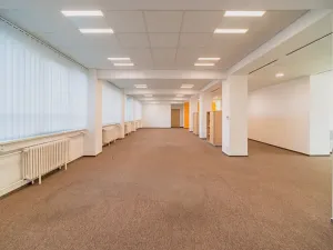 Pronájem kanceláře, Pardubice, Masarykovo náměstí, 260 m2