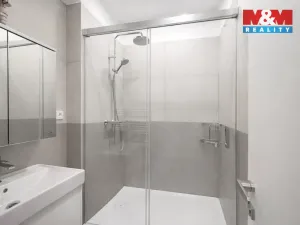 Prodej bytu 2+kk, Praha - Holešovice, V háji, 49 m2