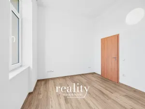 Pronájem bytu 2+1, Jihlava, Na Bělidle, 65 m2