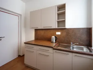 Pronájem kanceláře, Hořín, 420 m2