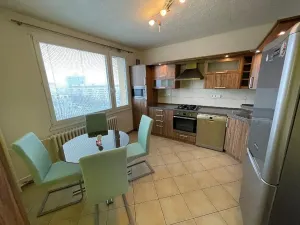 Prodej bytu 2+1, Pardubice, Palackého třída, 71 m2