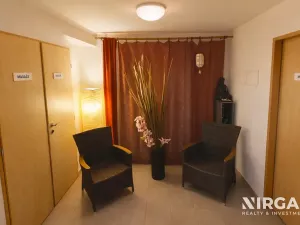 Pronájem komerční nemovitosti, Praha - Kobylisy, Nad Šutkou, 100 m2
