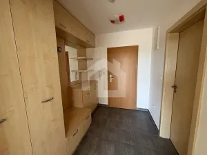 Pronájem bytu 2+kk, Třeboň - Třeboň II, Dukelská, 75 m2