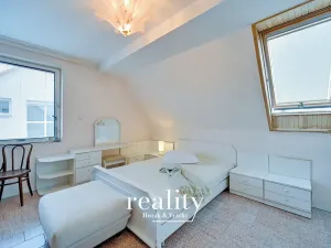 Prodej rodinného domu, Znojmo, 480 m2