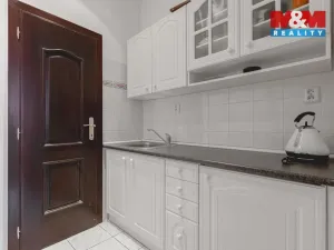 Pronájem kanceláře, Klatovy - Klatovy I, Čs. legií, 66 m2