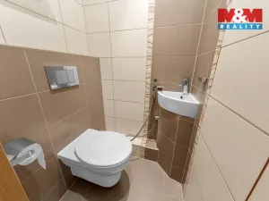 Pronájem bytu 3+1, Děčín - Děčín IV-Podmokly, Na Valech, 79 m2