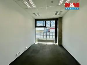 Pronájem kanceláře, Nupaky, Komerční, 150 m2