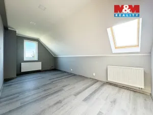 Prodej rodinného domu, Smolné Pece, 202 m2