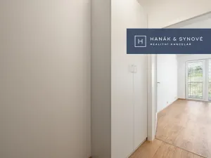 Pronájem bytu 1+kk, Pohořelice, U Kasáren, 27 m2