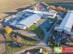 Pronájem skladu, Morašice, 350 m2