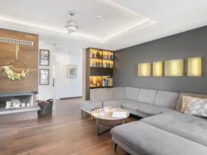 Prodej rodinného domu, Praha - Horní Počernice, Jívanská, 1229 m2