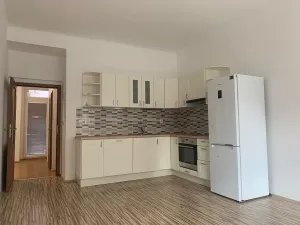 Pronájem bytu 2+kk, Praha - Vršovice, Vršovická, 48 m2