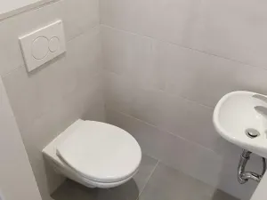 Pronájem bytu 2+kk, Praha - Holešovice, Přístavní, 46 m2