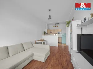 Prodej bytu 3+kk, Milovice - Mladá, Slepá, 67 m2