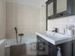 Pronájem bytu 2+kk, Praha - Karlín, Karlínské náměstí, 73 m2