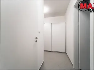 Pronájem bytu 1+kk, Praha - Ruzyně, Stočesova, 35 m2