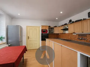Prodej rodinného domu, Branišovice, 179 m2
