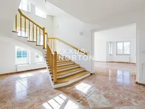 Pronájem vily, Průhonice, U Komárova, 610 m2