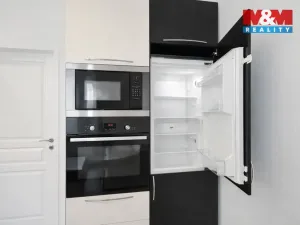 Pronájem bytu 3+kk, Praha - Vysočany, Podnádražní, 72 m2