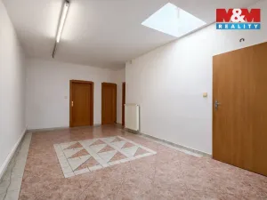 Pronájem kanceláře, Opava - Město, Dolní náměstí, 94 m2