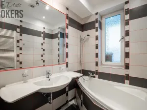 Prodej bytu 3+1, Praha - Liboc, Jenečská, 95 m2