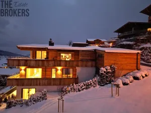 Prodej rodinného domu, Kitzbühel, Rakousko, 411 m2