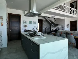 Prodej rodinného domu, Coxen Hole, Roatán, Honduras, 371 m2