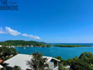 Prodej rodinného domu, Coxen Hole, Roatán, Honduras, 326 m2