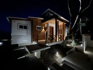 Prodej rodinného domu, Coxen Hole, Roatán, Honduras, 238 m2