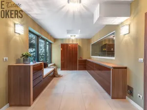 Prodej rodinného domu, Praha - Lahovice, K novým domkům, 300 m2