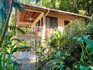 Prodej rodinného domu, La Ceiba, Honduras, 4080 m2